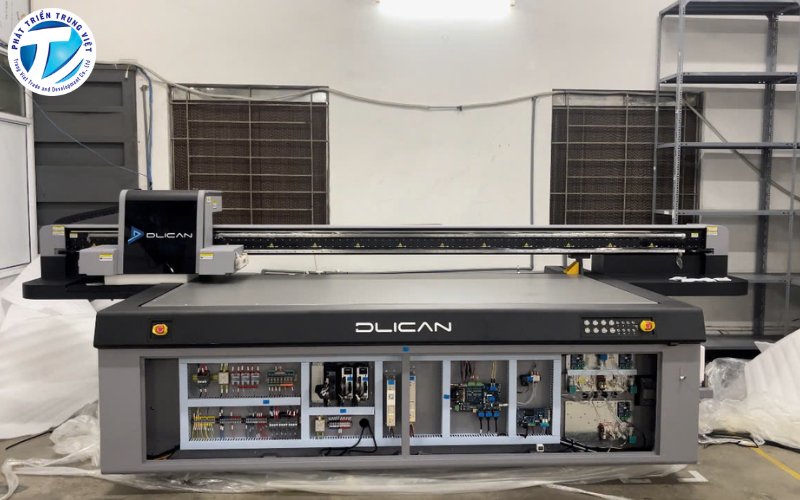 Máy in UV Dlican - Sản phẩm phân phối độc quyền bởi Phát Triển Trung Việt